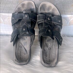 MERRELL Sandals Black Slip-on Sandals - Size 9